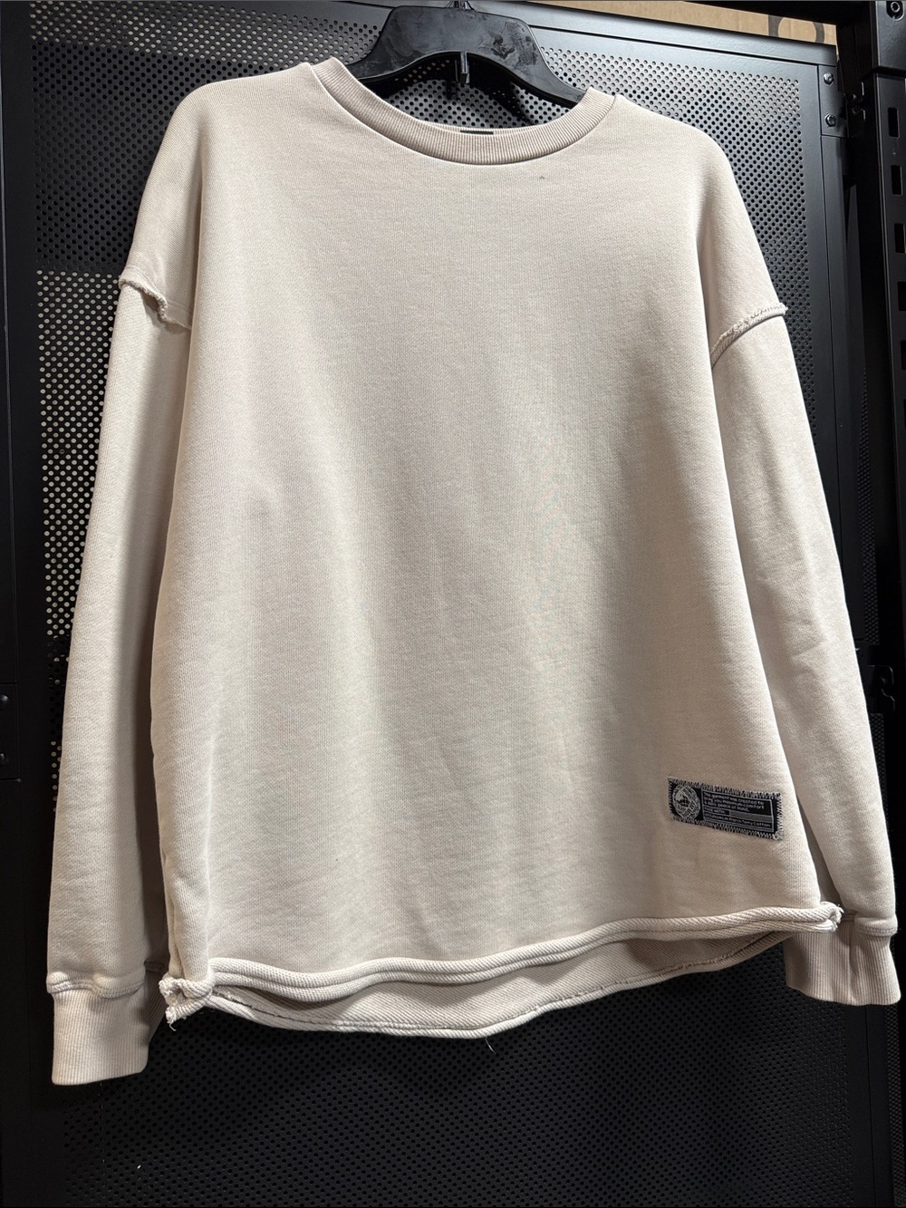 Alphalete Men’s Cream Crewneck Sweatshirt Distressed